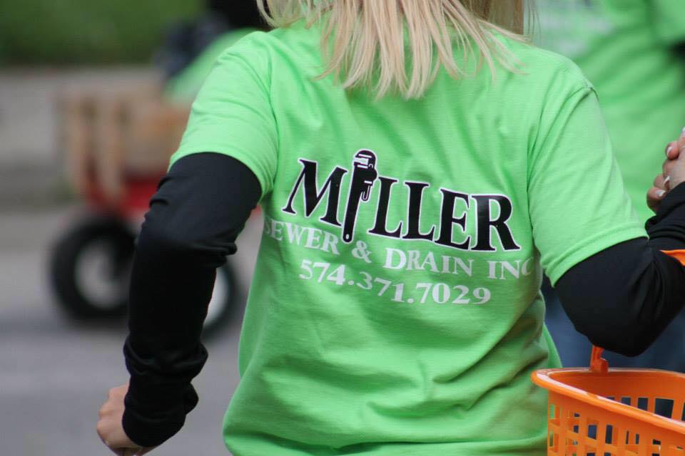 11665778_138027389863310_4298957913574353133_n